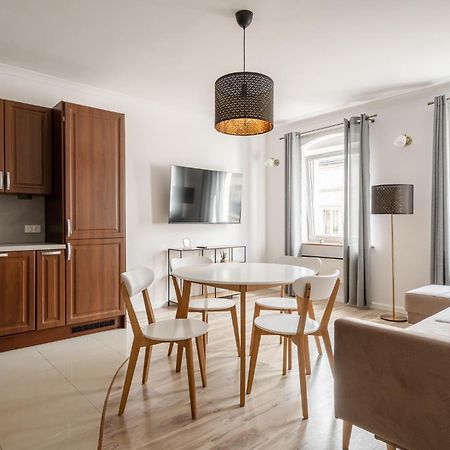 Rentplanet - Apartamenty Cybulskiego II Wroclaw Bagian luar foto