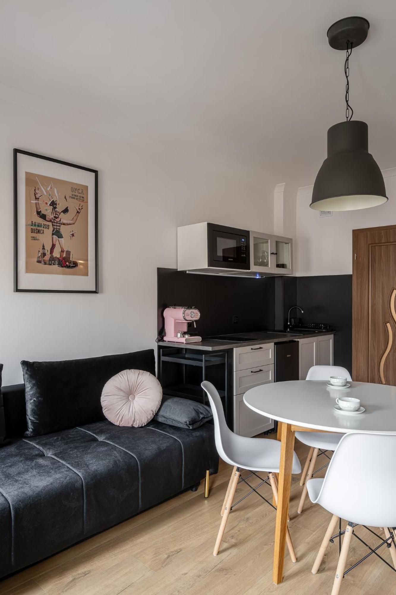 Rentplanet - Apartamenty Cybulskiego II Wroclaw Bagian luar foto